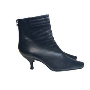 Bally “Savannah” Black Leather Ankle Boots Vintage Size 8.5